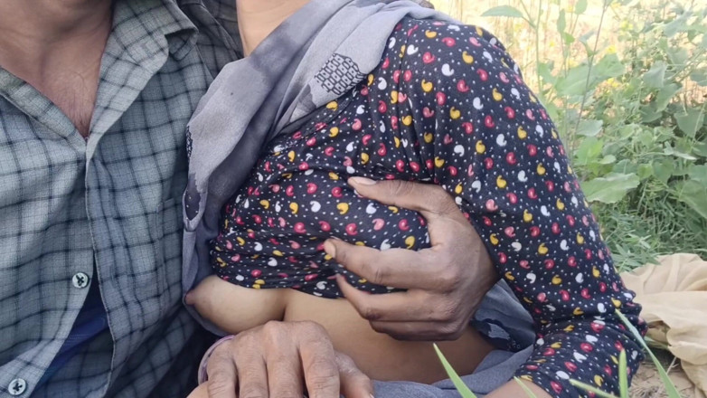 seema: La cognata hindi è andata alla fattoria per prendere il fodder...