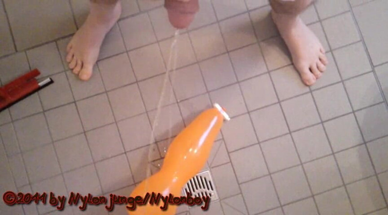 Carmen_Nylonjunge: Piss ballong