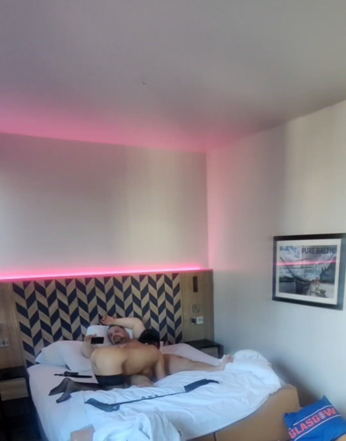AnalArt AmateursCouple: Oral seks ve anal sikiş