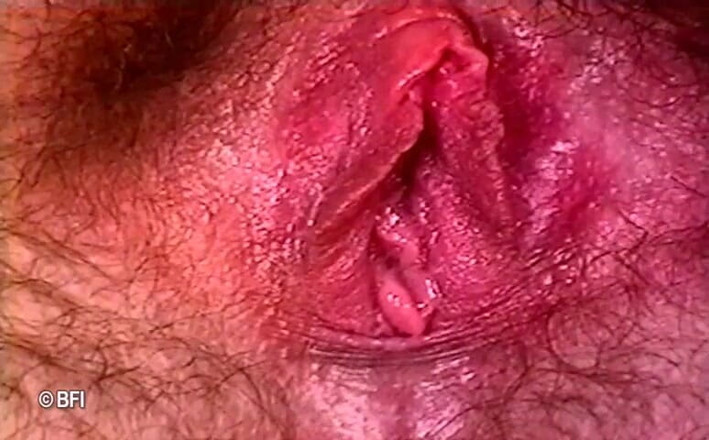 Tight sweet and irrestible sweet teen pussy: Rus on sekizi - volha