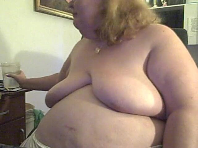 BBW nurse Vicki adventures with friends: This was a cam show I filmed where I am...