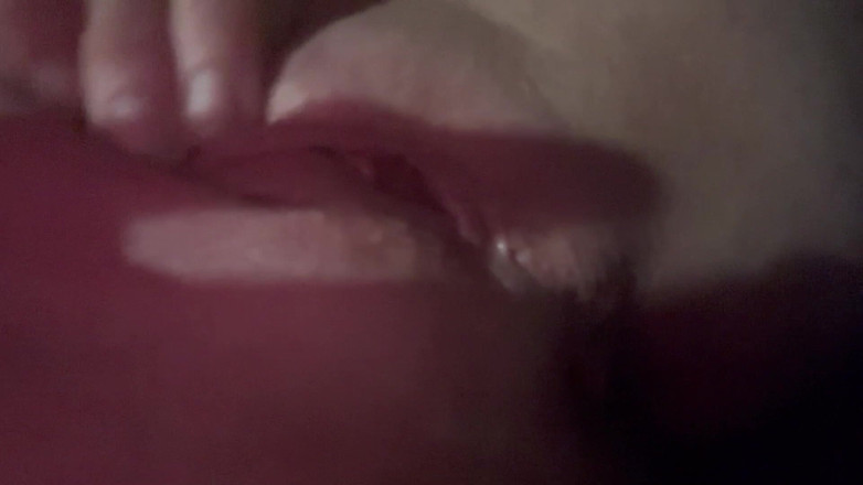 Kendra 69: Граю з моєю тугою білою пиздою