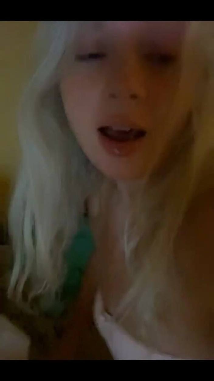 PaintedRose Taboo Femdom Fetish MILF: チーズ、お願い ジーーズ