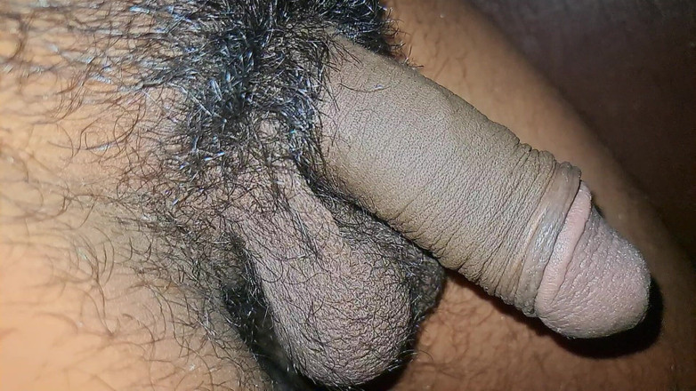 Desi_Porn_India: Video hot gadis indiaku di kamar mandi!