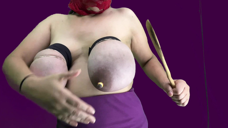 VeeVee Vixen: Тренировка сисеек 12 камера 2