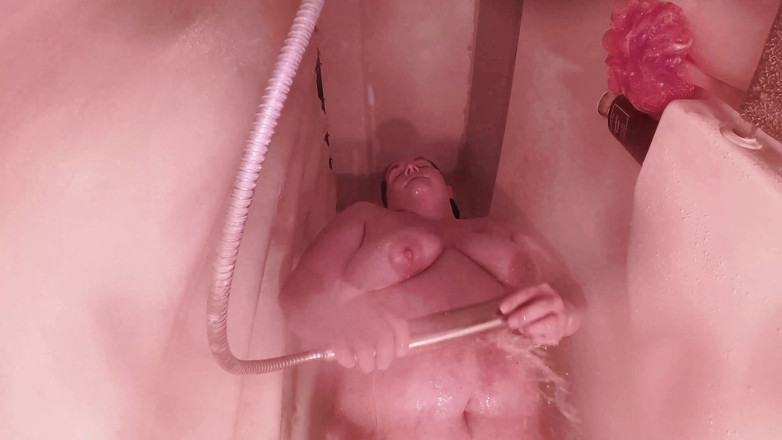 SexyNEBBW: Espectáculo de luces, ducha colorida