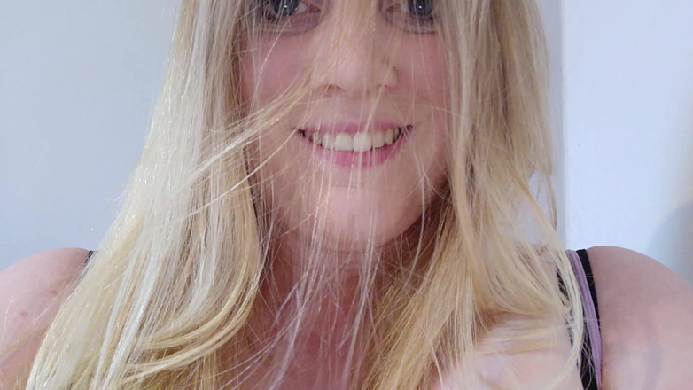 Julie_Bliss: Julie Bliss - Giantess e Boob Crush