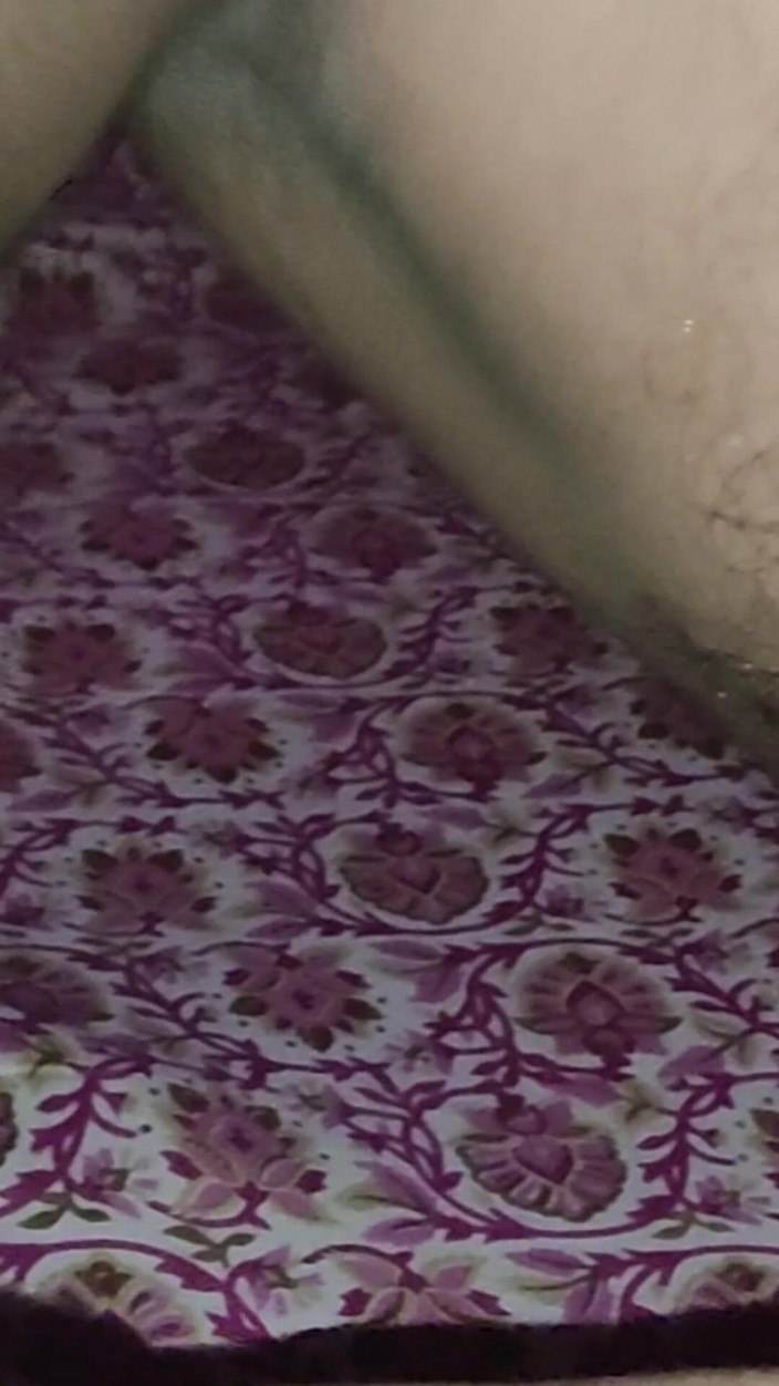 Slider: Fluffig fitta Bhabi full cream knull