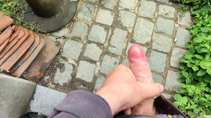 Sara B: Punto di vista: Sborra all'aperto