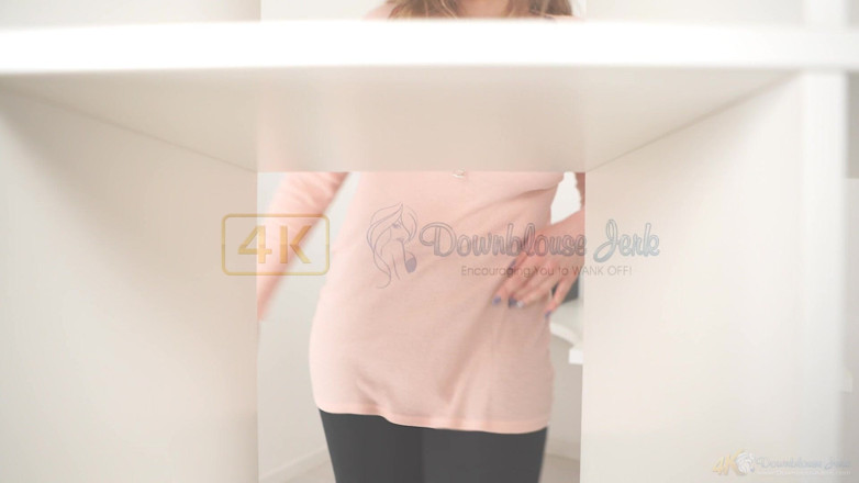 DownblouseJerk: Penawaran Coli di Kantor - JOI