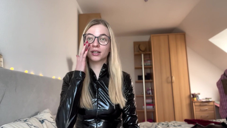 Goddess_Bella_Rae: Ti senti male a essere una beta? Questo video è per...