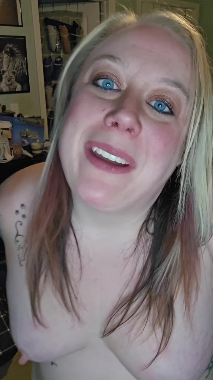 Jenn_sexxii: Rollspel kundtjänst W strip, knull maskin, orgasmer