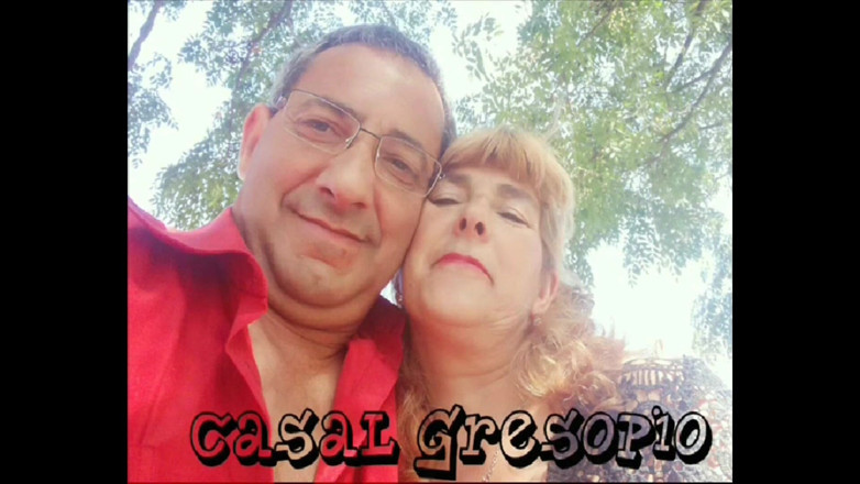 Casal Gresopio BDSM: Une Esclave Lave Les Pieds De Son Maître 2