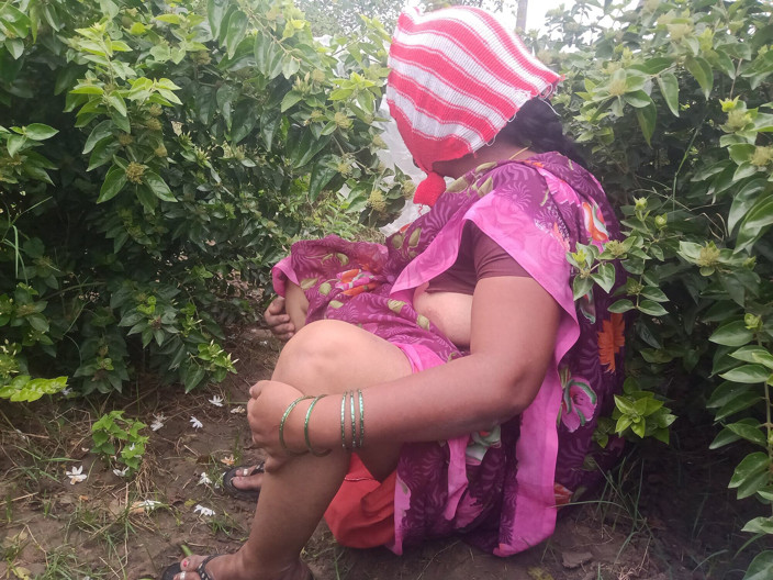 Priyanka314: फूल लाभ में गृहिणी अश्लील वीडियो