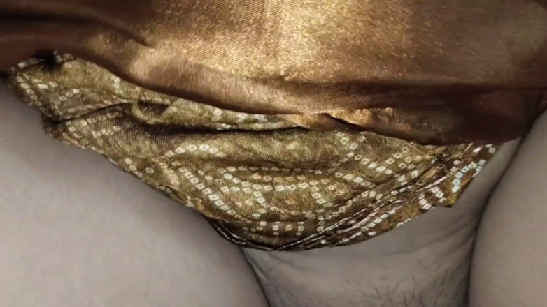 Desisexycpl123: Priya Bhabhi wird von Nighbor sehr hart gefickt