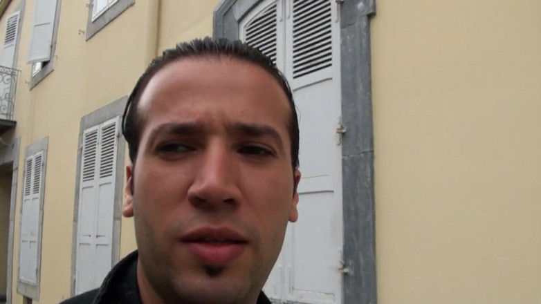 Nude in France: Max genç ve oldukça büyük memeli bir sürtüğü sikmeye davet...
