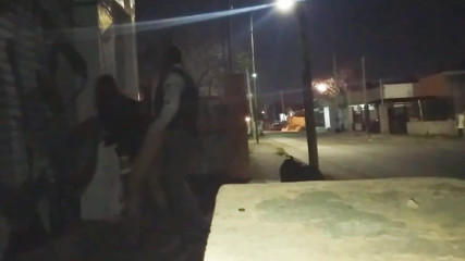 Activecouplearg: Sex riscant pe stradă se expune în pielea goală în aer liber