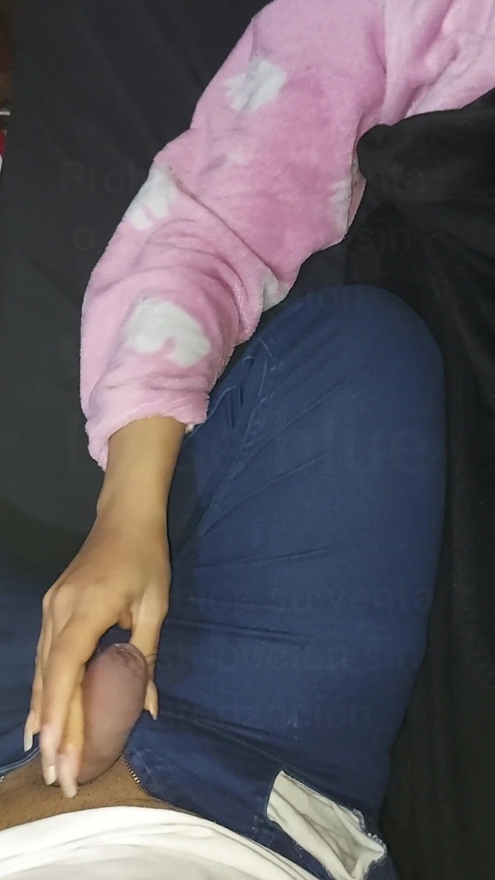Lylsexxx: मैं ऊब गया था और अपने दोस्त को चोदने लगा