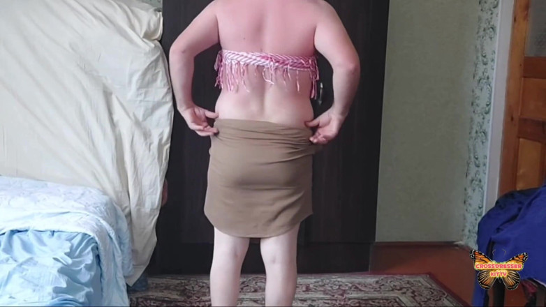 Kitty_Cross: Mariquita amateur caliente hace contenido de mtf en su habitación...