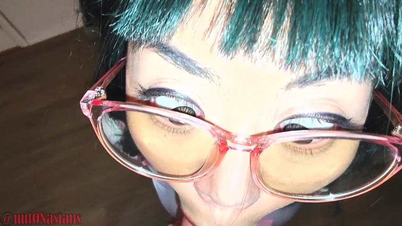 nutON: Ahegao sborrata!