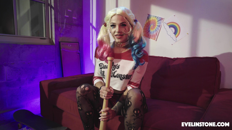 Evelin Stone: Harley Quinn, SPH, PAWG, coaching masturbatoire
