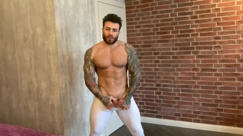 Maximus Barmin: Strip dance en blanco y rosa (pt.1)