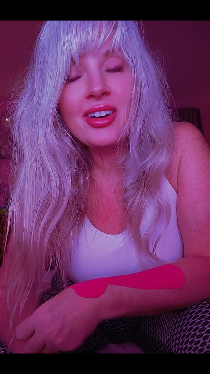 PaintedRose Taboo Femdom Fetish MILF: Cum ţi-a mers astăzi
