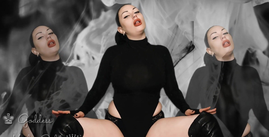 Goddess Misha Goldy: Я знаю про твої секрети і твої страхи! Ви почали помічати, що коли ти гладиш, ти все менше і менше думаєш про пизду.