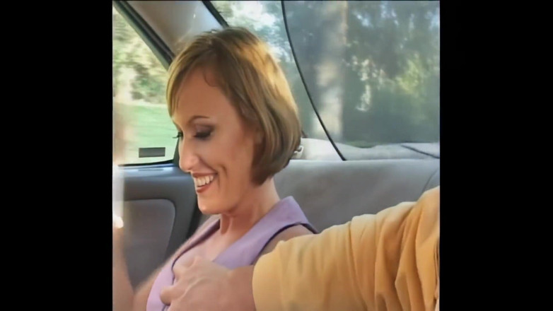 Milf in Love: Невідома матуся повія
