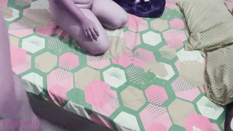 Pikaindian: Desi ragazza indiana calda nuda scopa natasha con pika indiano 4k...