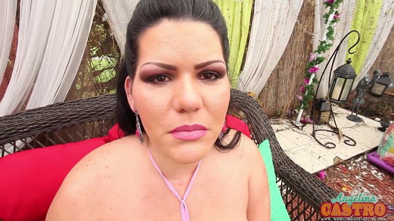 Angelina Castro: Angelina Castro सबसे अच्छी लंड चुसाई देती है !!