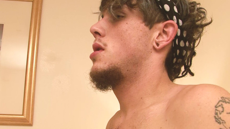 SEXUAL SIN GAY: Servantes excitées, scène 2 : des amis pervers aiment se faire enculer...