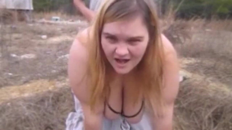 Fat House Wife: I-am dat un șoc anal a făcut-o să plângă, plângând de...