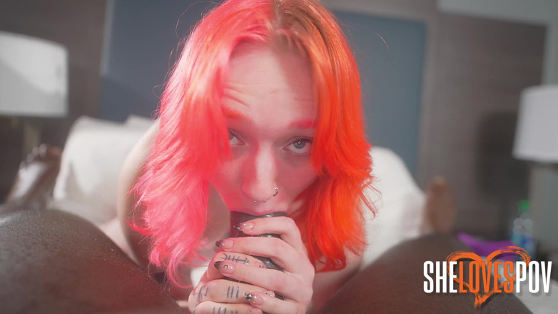 Semaj Media: Semaj Cassie, grosse rousse - POV baveuse, pipe, éjaculation dans la bouche