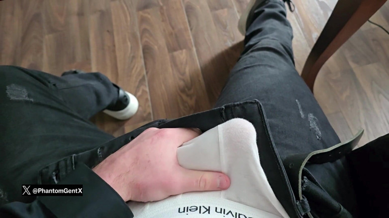 PhantomGentX: Maskiertes brocken phantomgentx streichelt großen schwanz mit versautem dirtytalk
