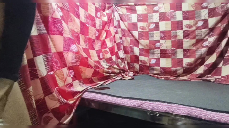 Naughtywifemonalisha178: Harter sex mit meinem ehemann in unserem schlafzimmer und fühle...