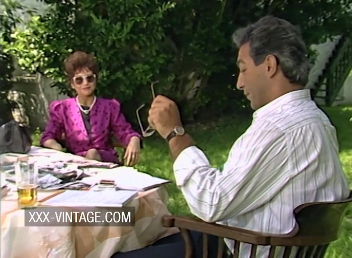 XXX-Vintage: Sexy erinnerungen mit vollbusiger brünette