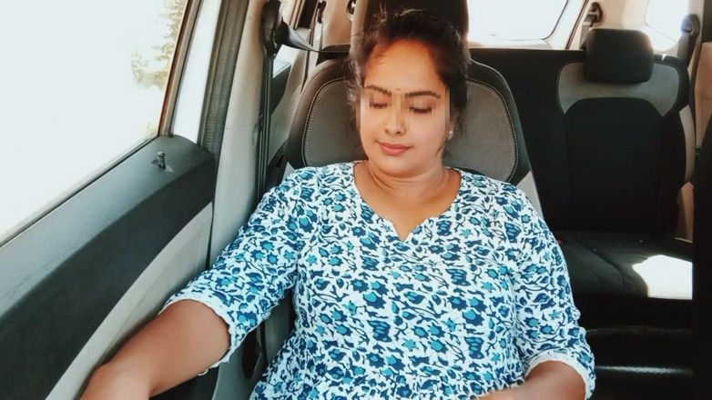 Your Arya: India caliente tetona bhabhi masturbándose con cuñado