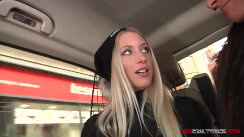 Czech Pornzone: Soirée sexe en ville