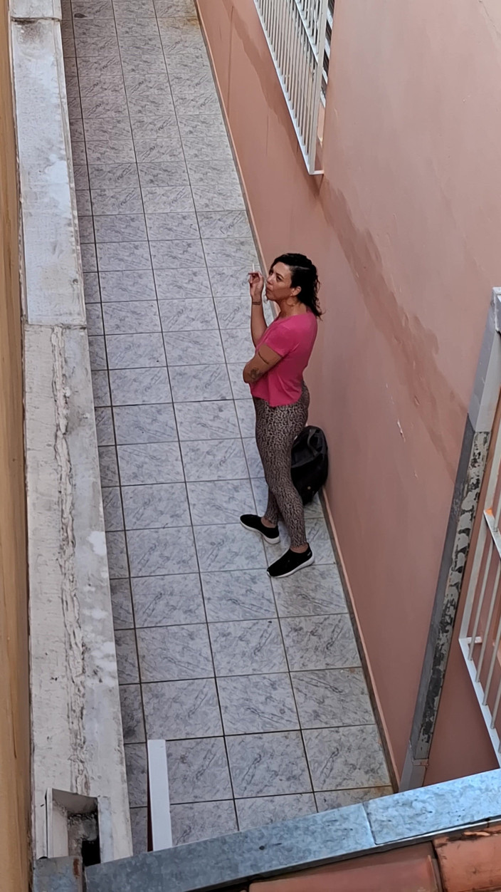 Gabi SweetCouplesStories: J’ai laissé mon patron me déchirer après qu’il m’a surprise...