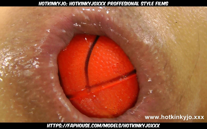 Hotkinkyjo: Hotkinkyjoxxx proffesional style films: Diversión de bolas de Santa y prolapso anal por Hotkinkyjo