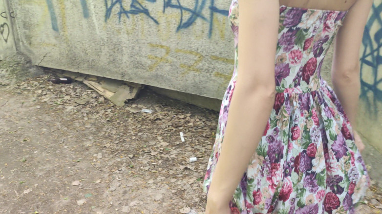 AnGelya G: 公園でおっぱいにザーメン
