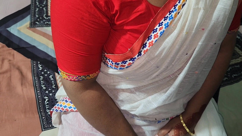 Banglavabi: Macecha miluje mít můj velký penis v její kundičce část 01