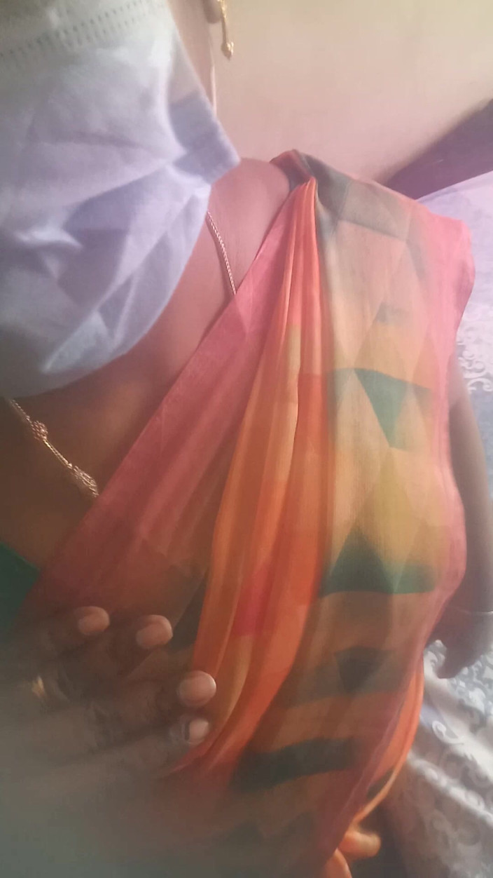 Pickup maami: Tamil lady doktor konsultant