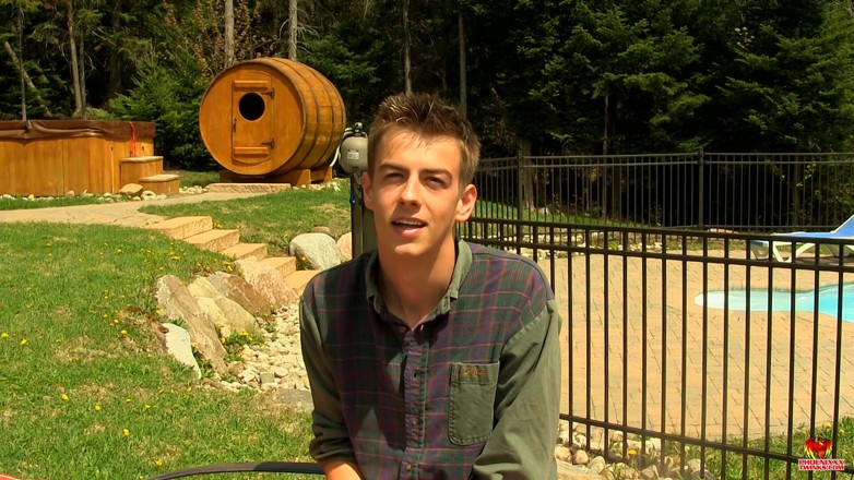 Phoenixxx: Al sole con la sexy jake