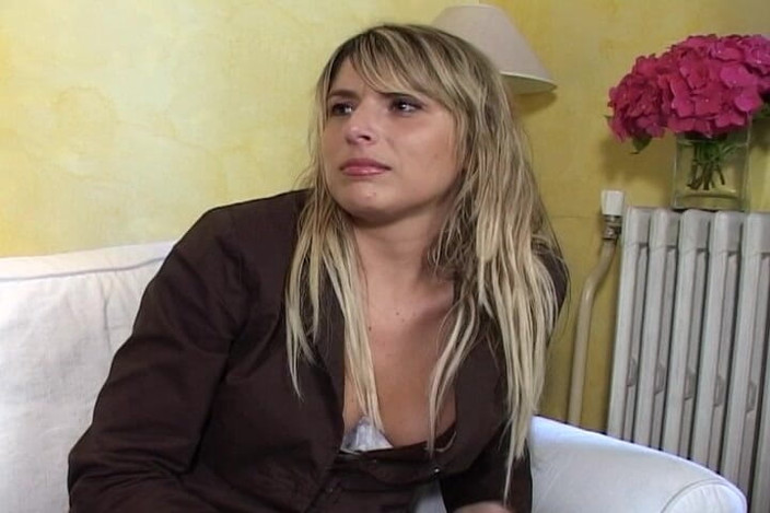 Videos Francaises: Rubia tetona de Francia obtiene su ano destruido