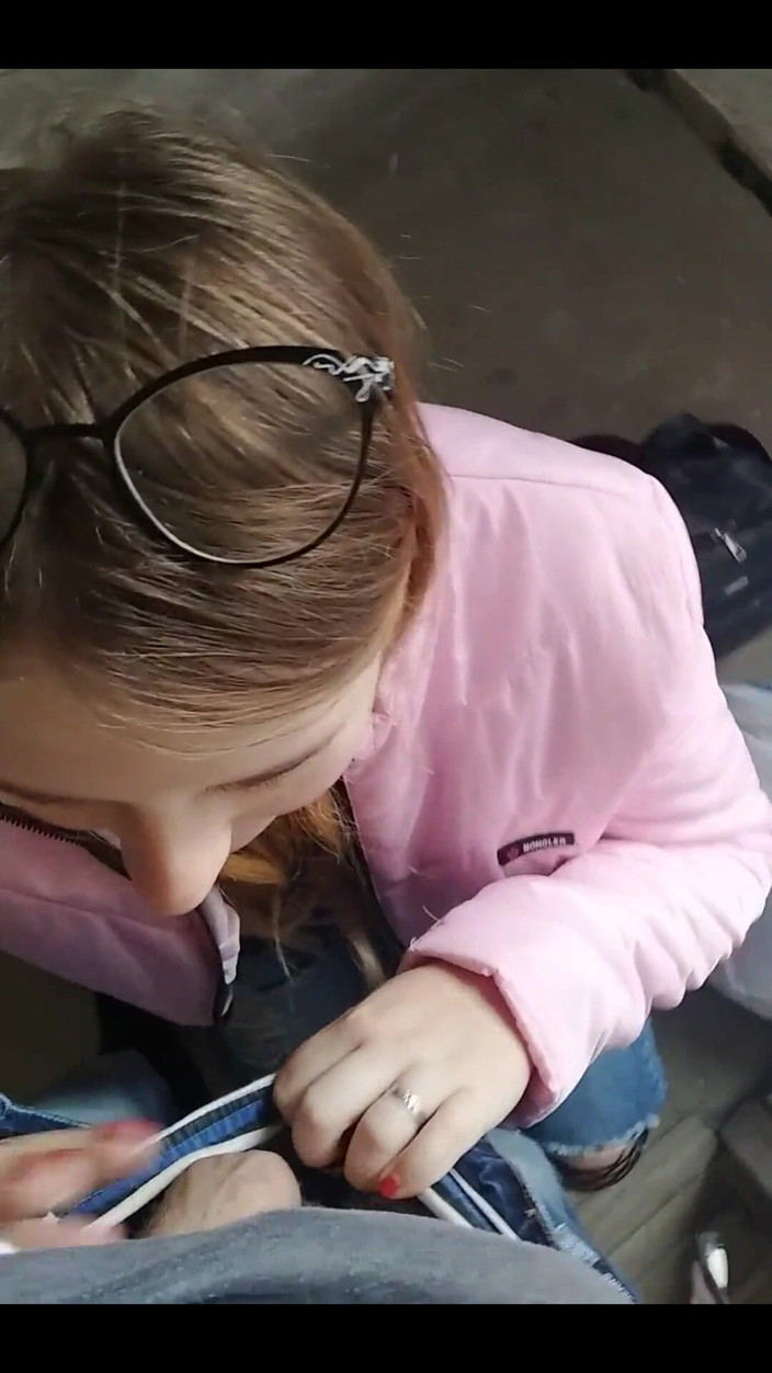 SweetAndFlow: The Girl Sucked at the Entrance and Got Cum in...