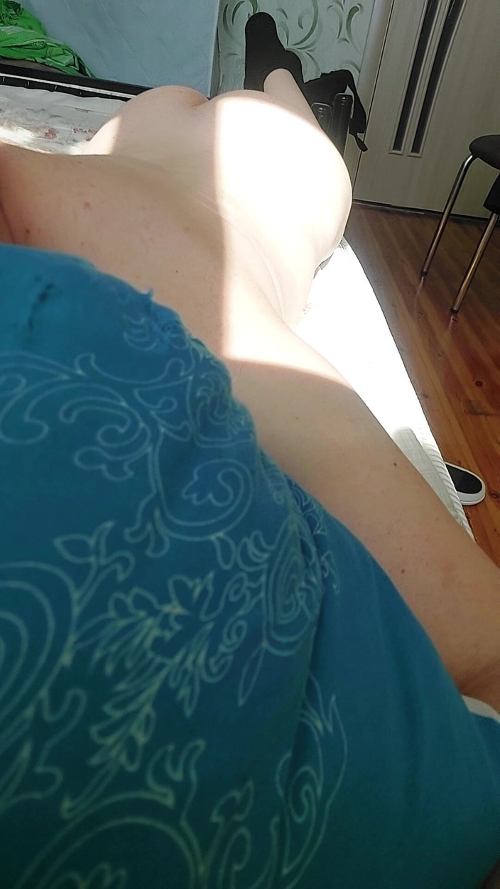 Kitty_Cross: Ładna blondynka naturalne ciało słodkie maminsynek biały femboy kobiecy kształt...