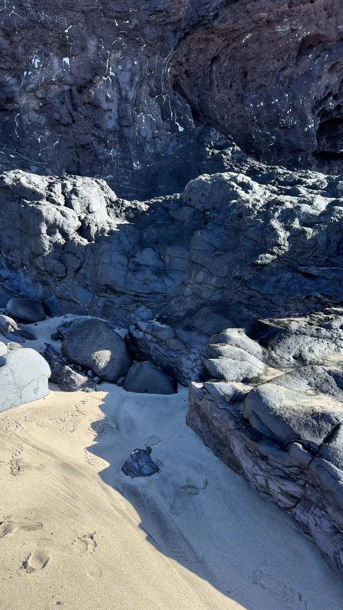 Emma Voyeur: Compilation Di Pipì in Spiaggia Pubblica Rischiosa