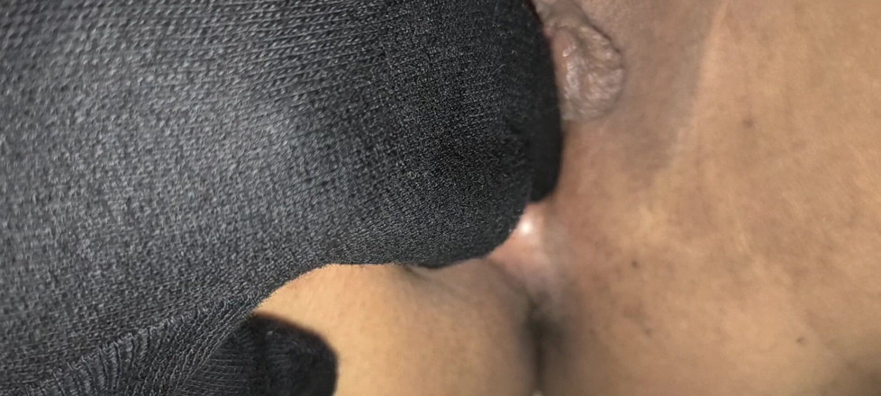 Lucy_Milf: Індійська мамка з фантазією в рукавичках